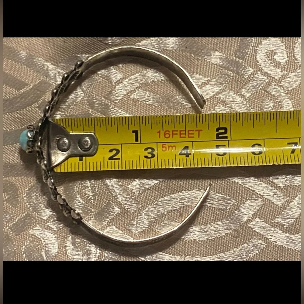 Vintage Faux Turquoise Native Cuff Bracelet ~ Small Size #9229